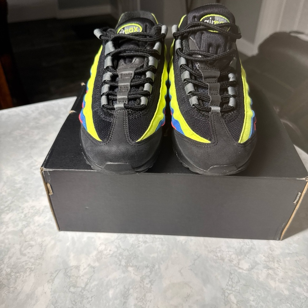 Nike Air Max 95 Black Neon, very lightly used without box. - Picture 2 of 3